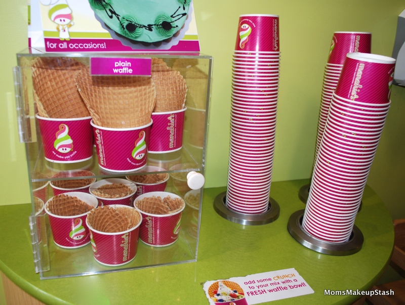 Menchies-Cups